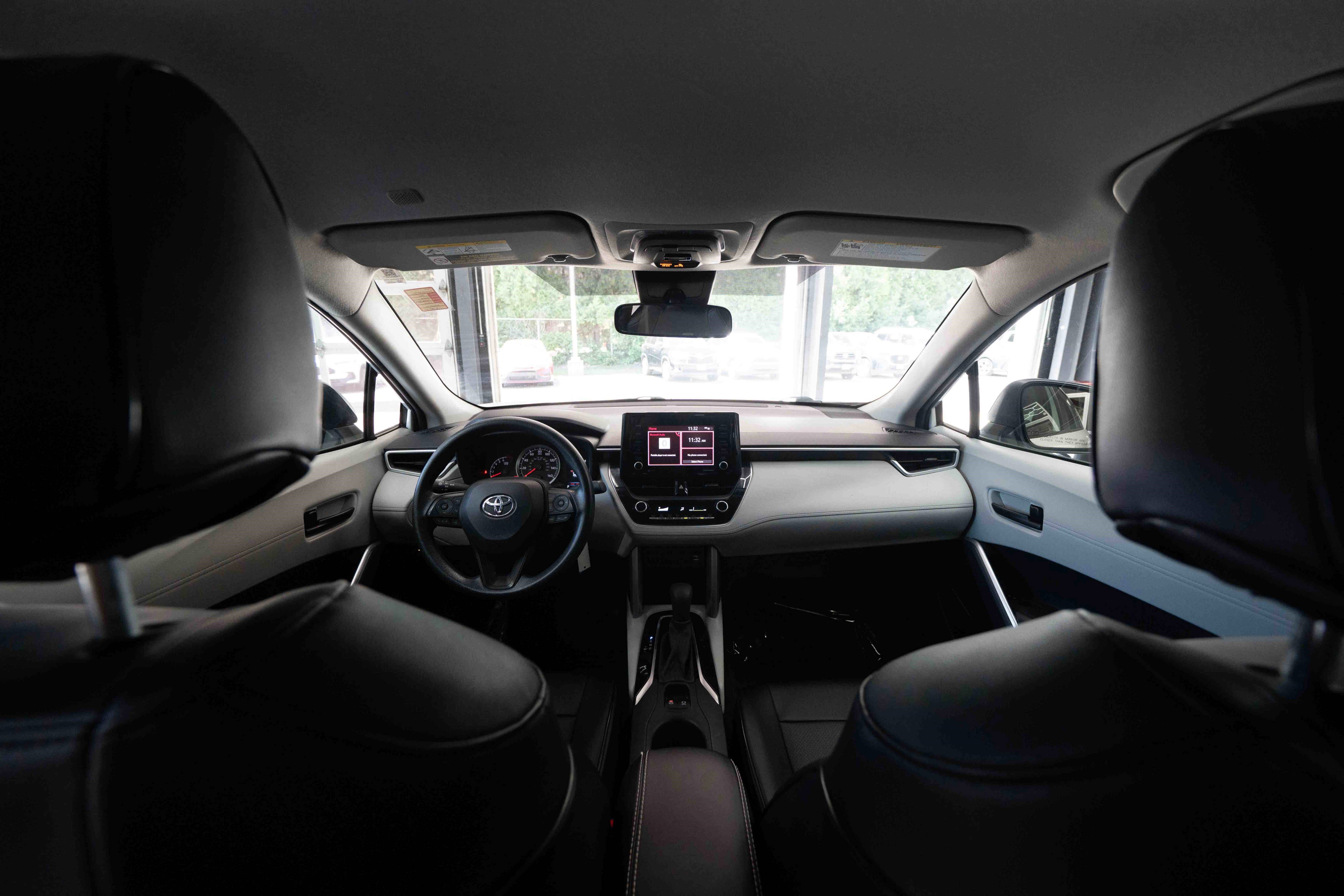 Used 2022 Toyota Corolla Cross L AWD/4WD image 19