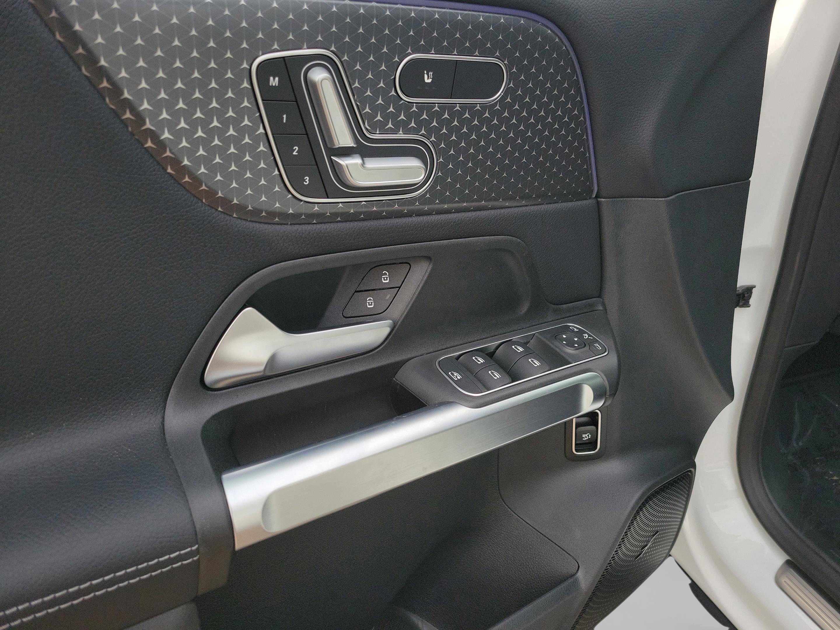 Certified 2026 Mercedes-Benz GLB 250 GLB 250 image 30