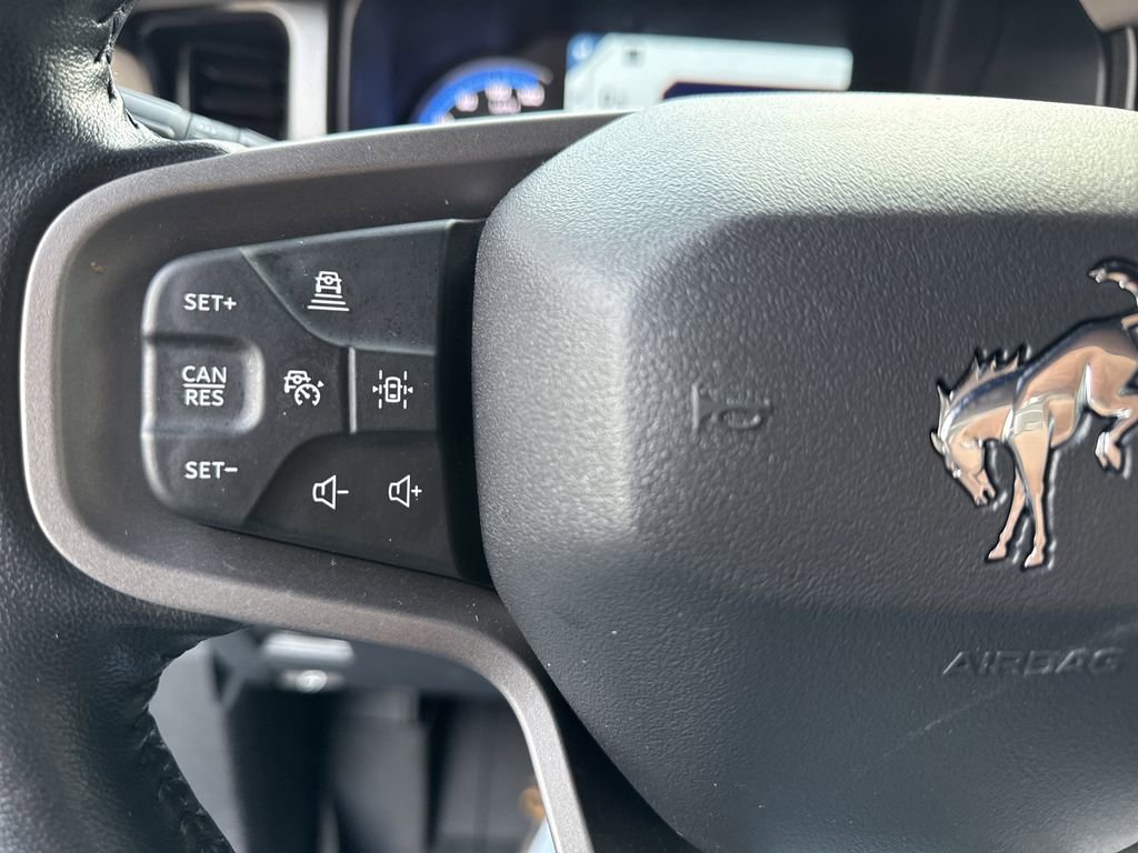 Used 2022 Ford Bronco Wildtrak image 22