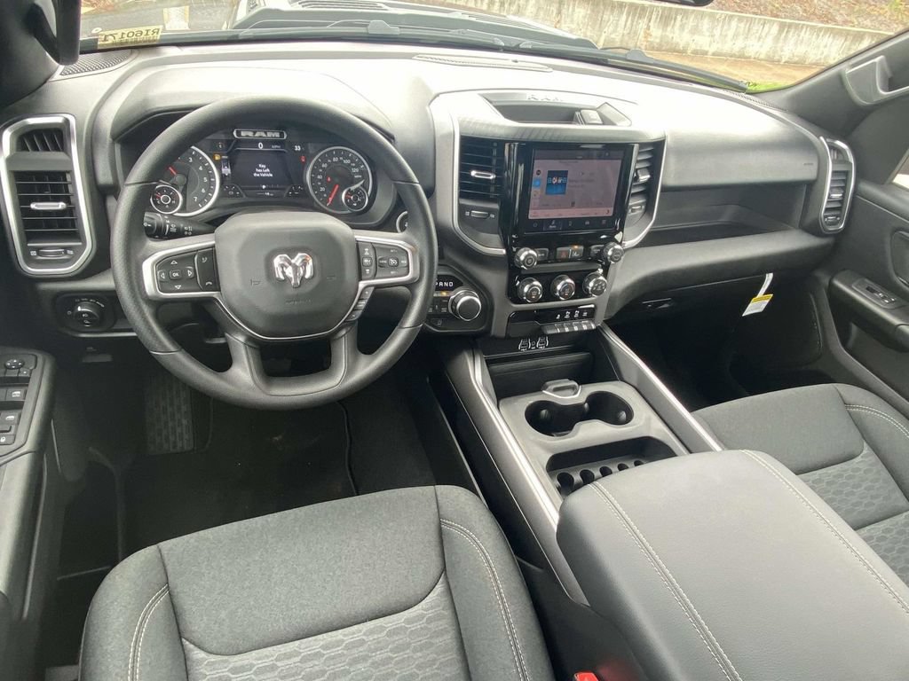 New 2026 RAM 1500 Express AWD/4WD image 40