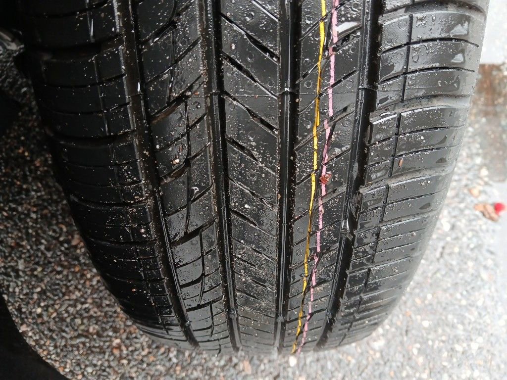 New 2025 Volkswagen Taos SE image 27