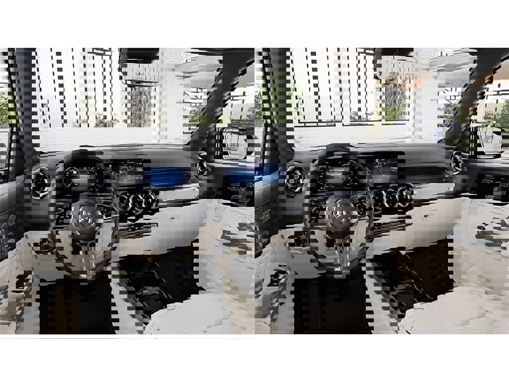 New 2026 Mercedes-Benz GLB 250 4MATIC image 3