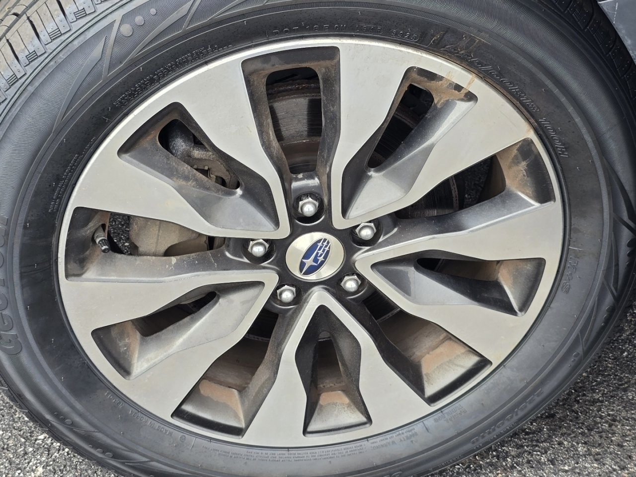 Used 2023 Subaru Outback Limited AWD/4WD image 10