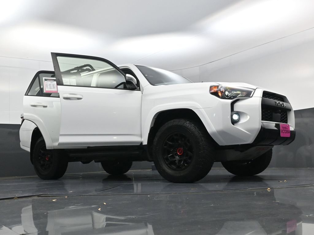 Used 2022 Toyota 4Runner TRD Pro AWD/4WD image 27