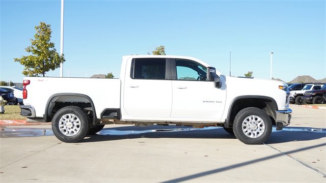 Used 2021 Chevrolet Silverado 2500 LT w/ Fleet Comfort Package image 10