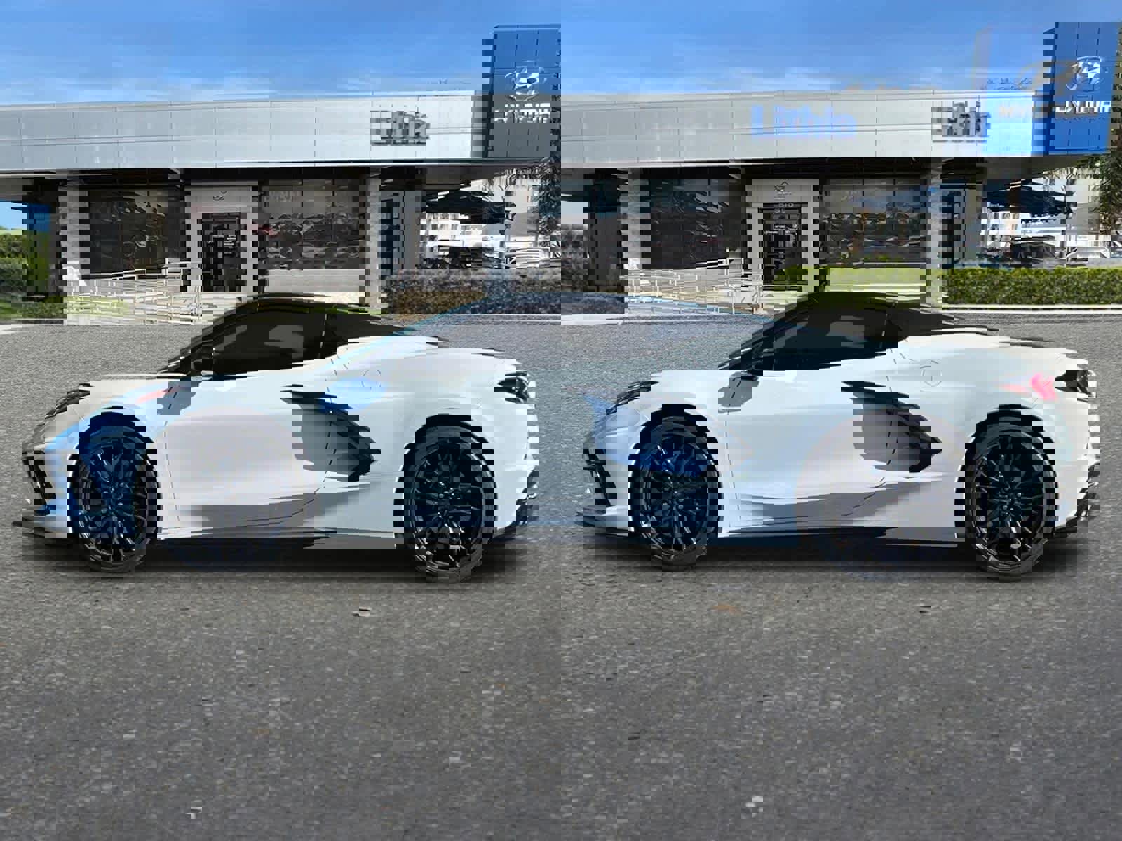 Used 2023 Chevrolet Corvette Stingray Premium Conv w/ Z51 Performance Package image 5