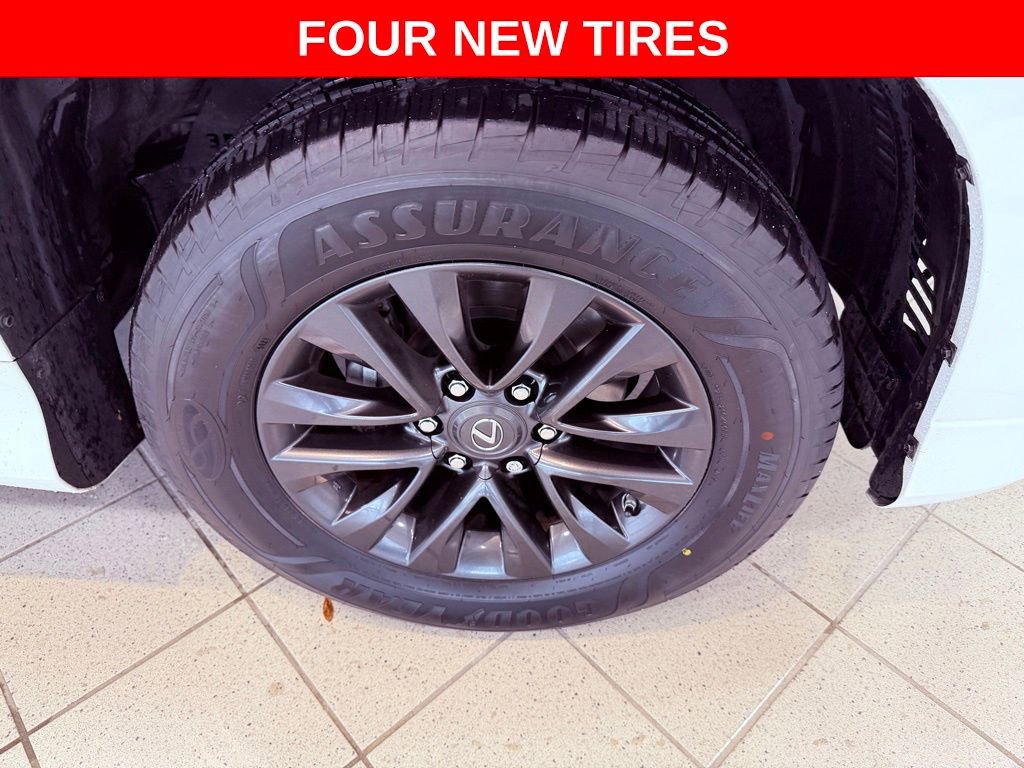 Used 2023 Lexus GX 460 Premium image 4