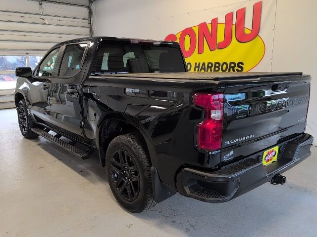 Certified 2023 Chevrolet Silverado 1500 Custom AWD/4WD image 2