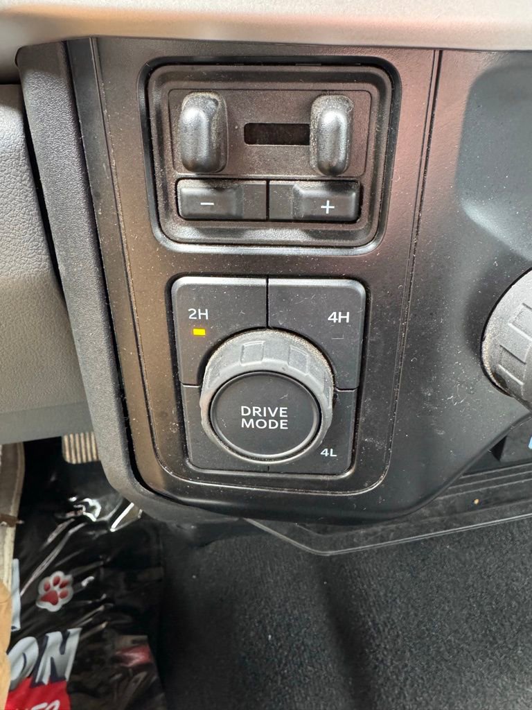 Used 2025 Ford F250 XLT image 21