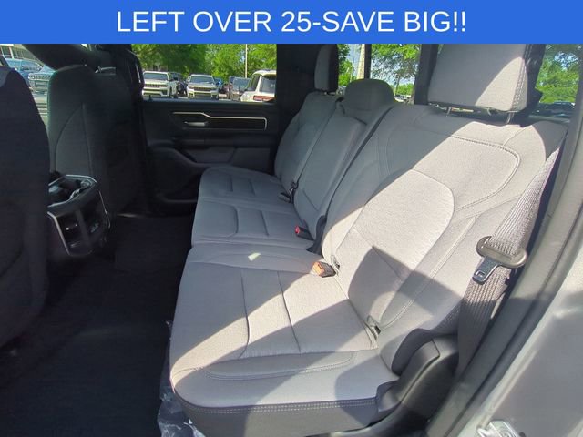 Used 2025 RAM 1500 Big Horn AWD/4WD image 32