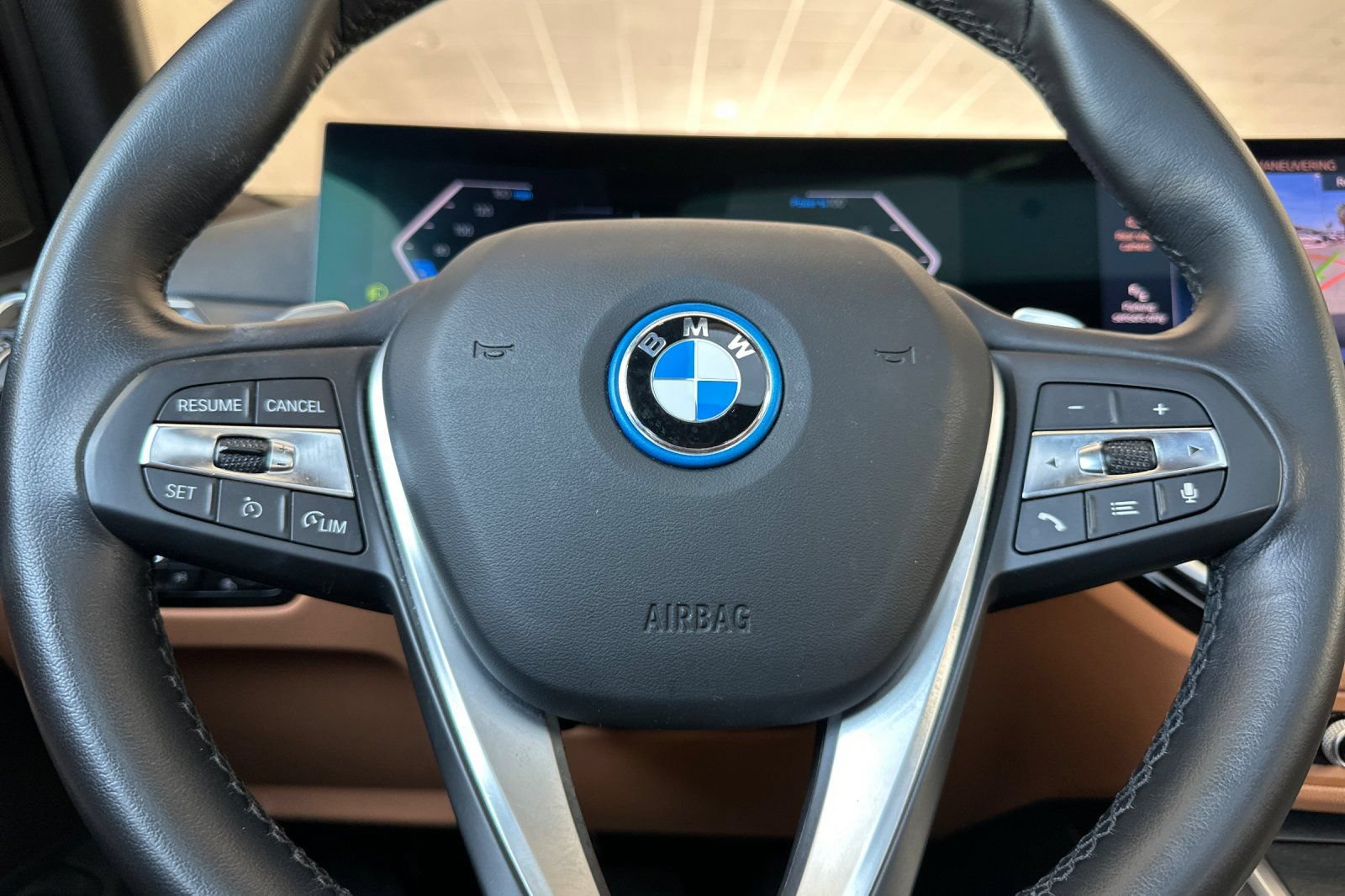 Used 2023 BMW 330e xDrive w/ Driving Assistance Package AWD/4WD image 23
