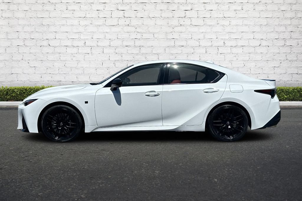 Used 2024 Lexus IS 500 RWD image 7