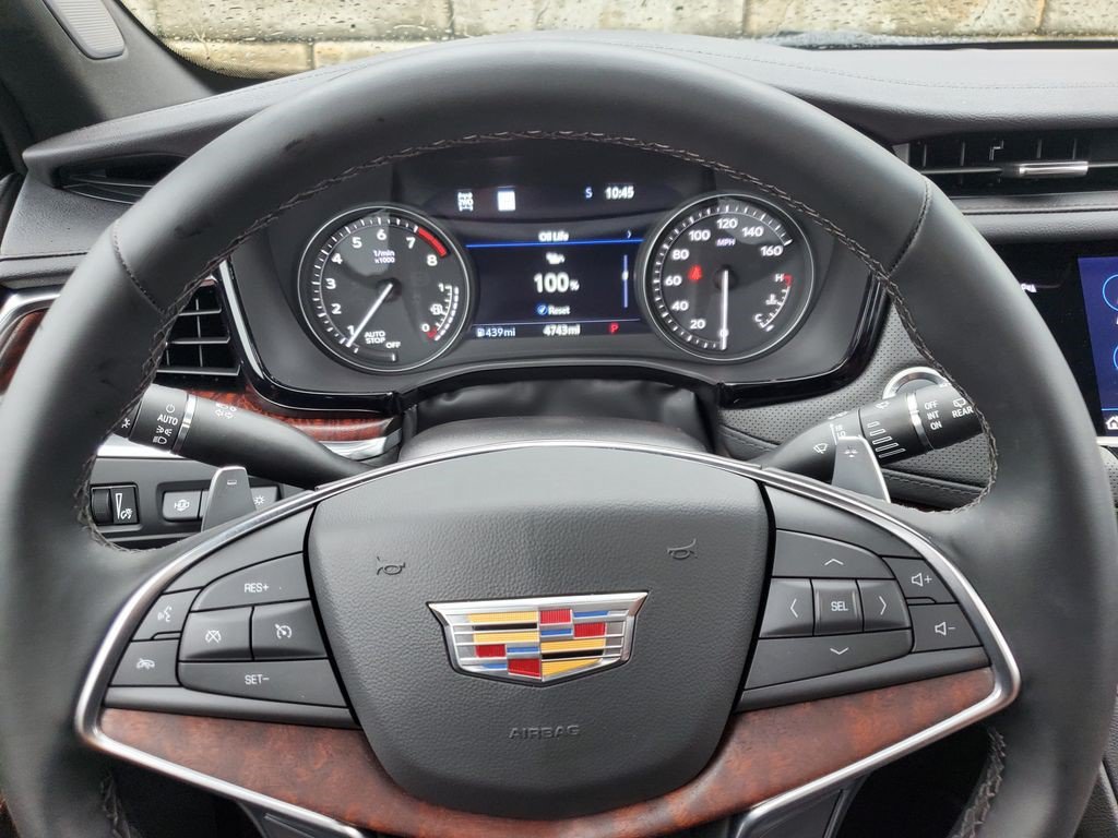 Certified 2026 Cadillac XT5 Sportv w/ LPO, Floor Liner Package AWD/4WD image 25