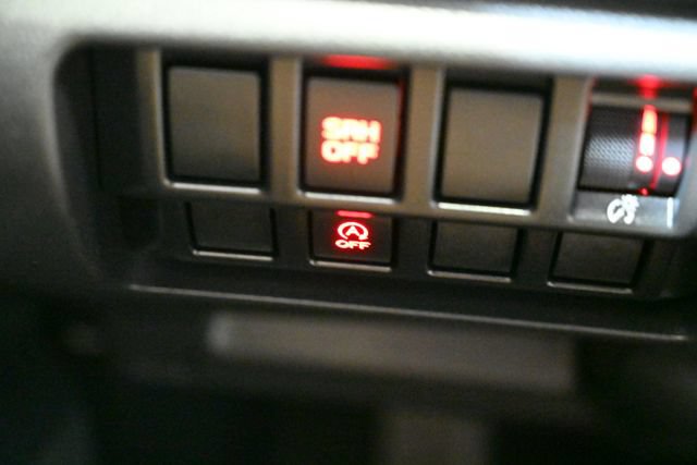 Used 2023 Subaru Forester Premium AWD/4WD image 45