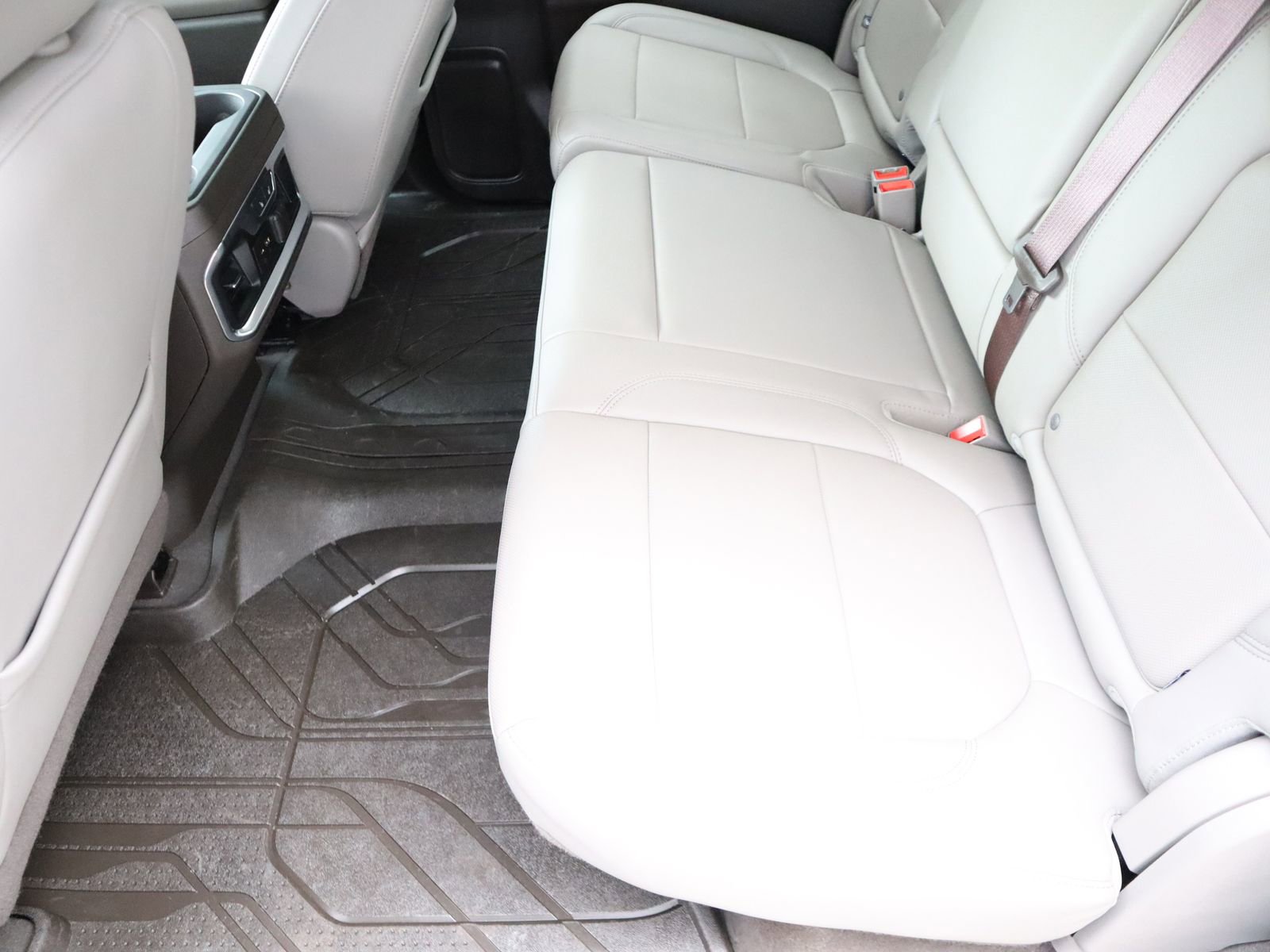 Used 2019 Chevrolet Silverado 1500 LTZ w/ LTZ Texas Edition image 44