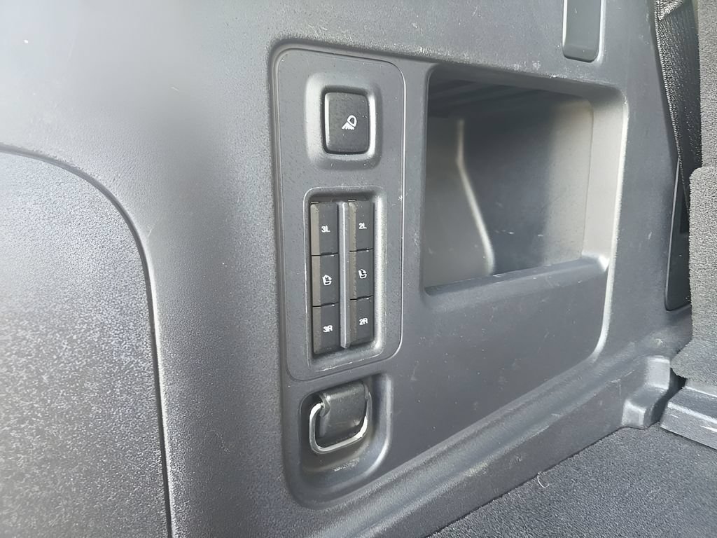Used 2025 Ford Expedition Active AWD/4WD image 20