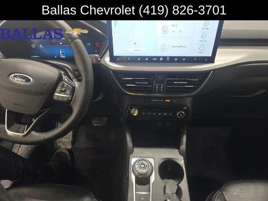 Used 2024 Ford Escape Platinum AWD/4WD image 11