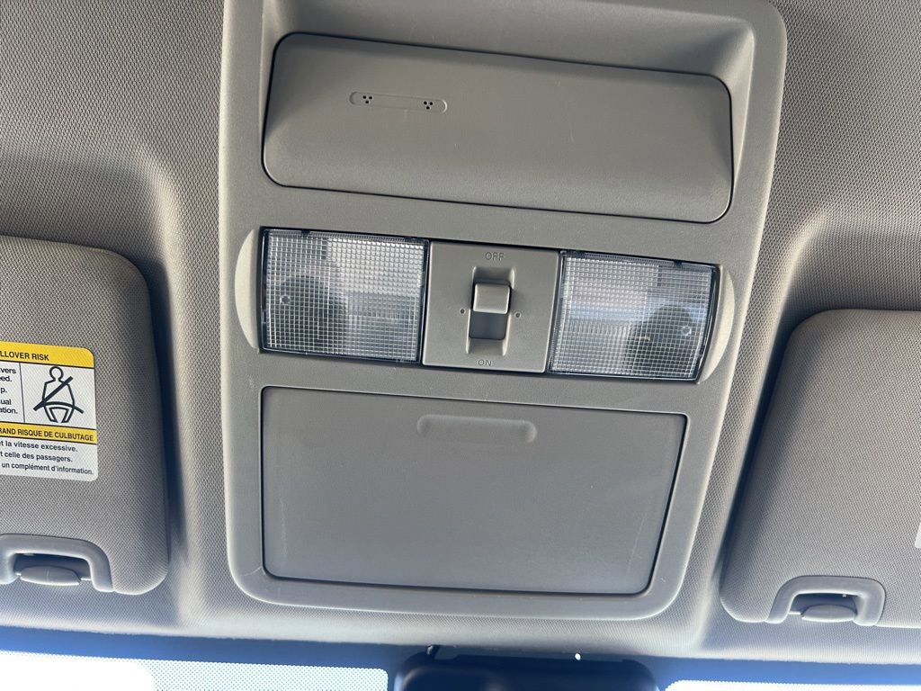 Used 2024 Nissan Frontier SV w/ SV Convenience Package RWD image 58