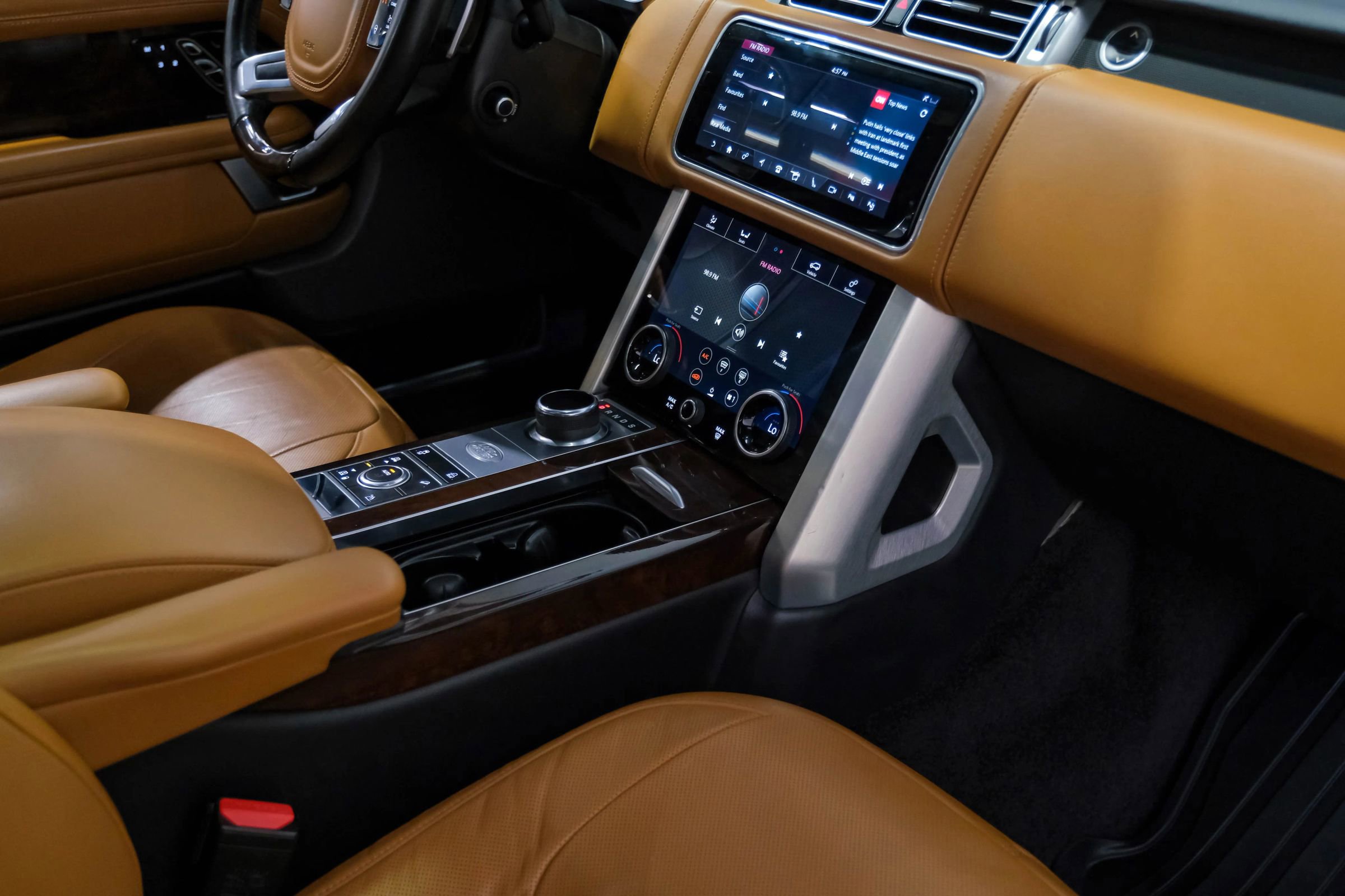Used 2019 Land Rover Range Rover Long Wheelbase Autobiography image 29