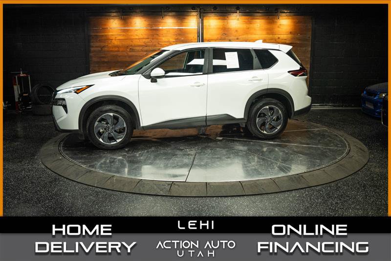 Used 2025 Nissan Rogue SV
