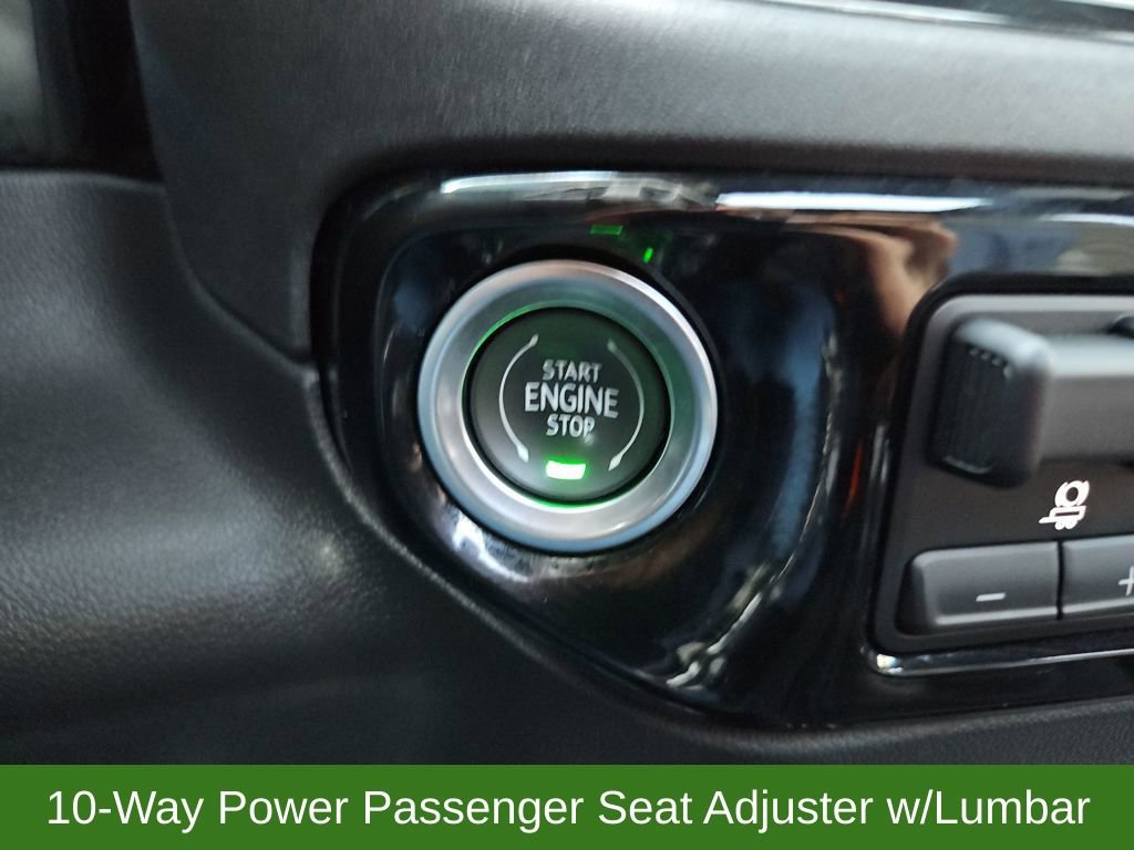 Used 2022 Chevrolet Silverado 1500 ZR2 w/ Technology Package image 17