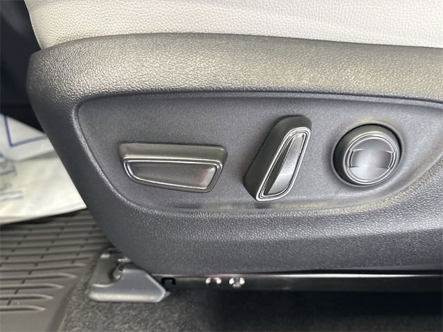 New 2026 Toyota Grand Highlander XLE image 15