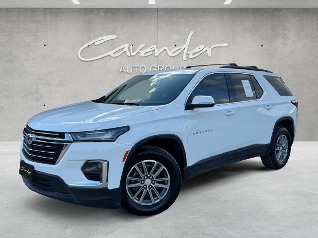Used 2023 Chevrolet Traverse LT