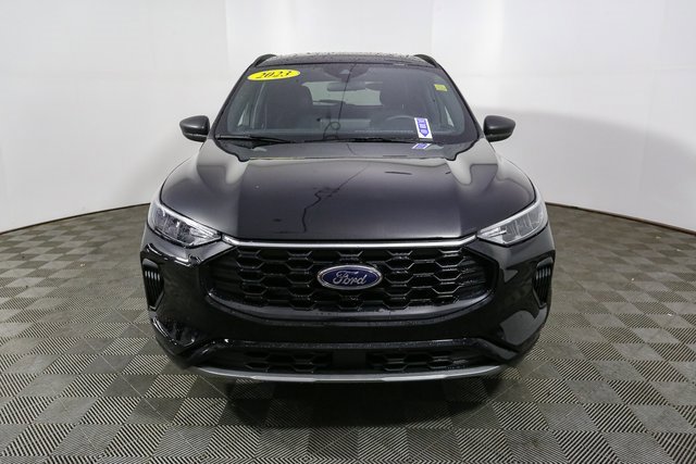Used 2023 Ford Escape ST-Line w/ Tech Pack #1 image 4