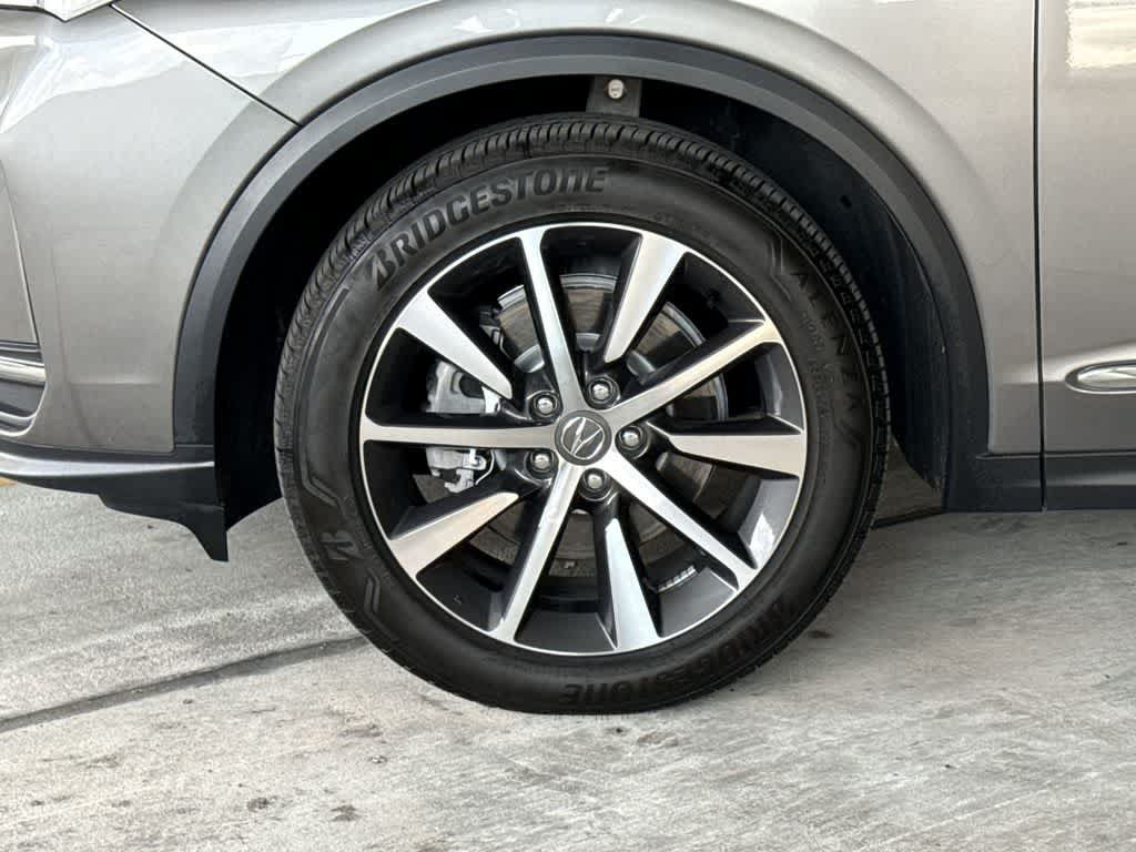 Used 2025 Acura MDX FWD w/ Technology Package image 11