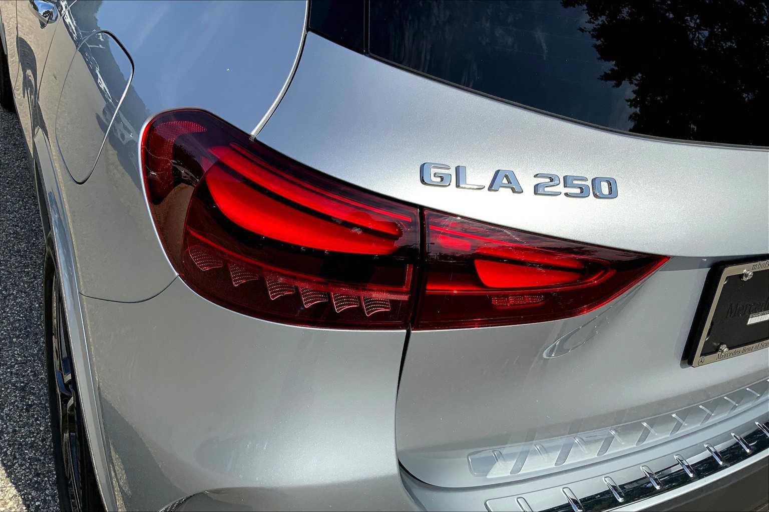 New 2026 Mercedes-Benz GLA 250 GLA 250 image 18