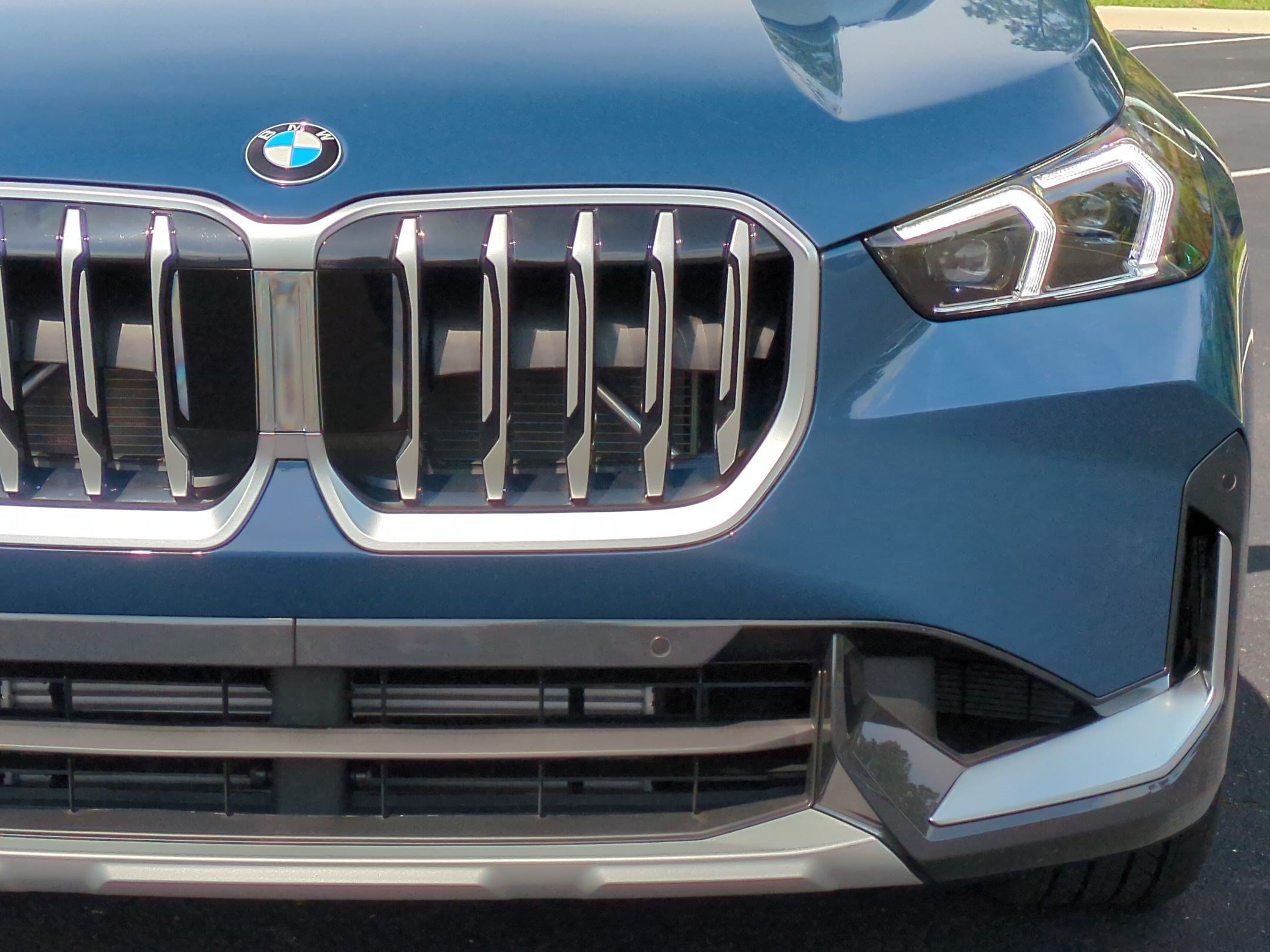 Used 2027 BMW X1 xDrive28i AWD/4WD image 5