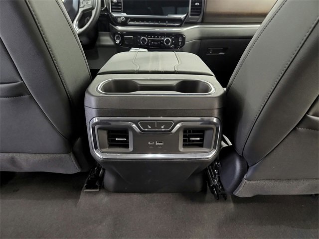 Used 2024 Chevrolet Silverado 1500 High Country w/ High Country Premium Package image 34