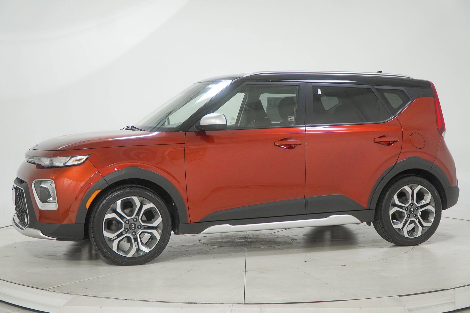 Used 2020 Kia Soul X-Line FWD image 5