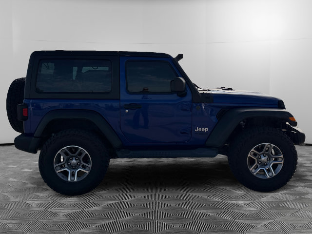 Used 2018 Jeep Wrangler Sport AWD/4WD image 6
