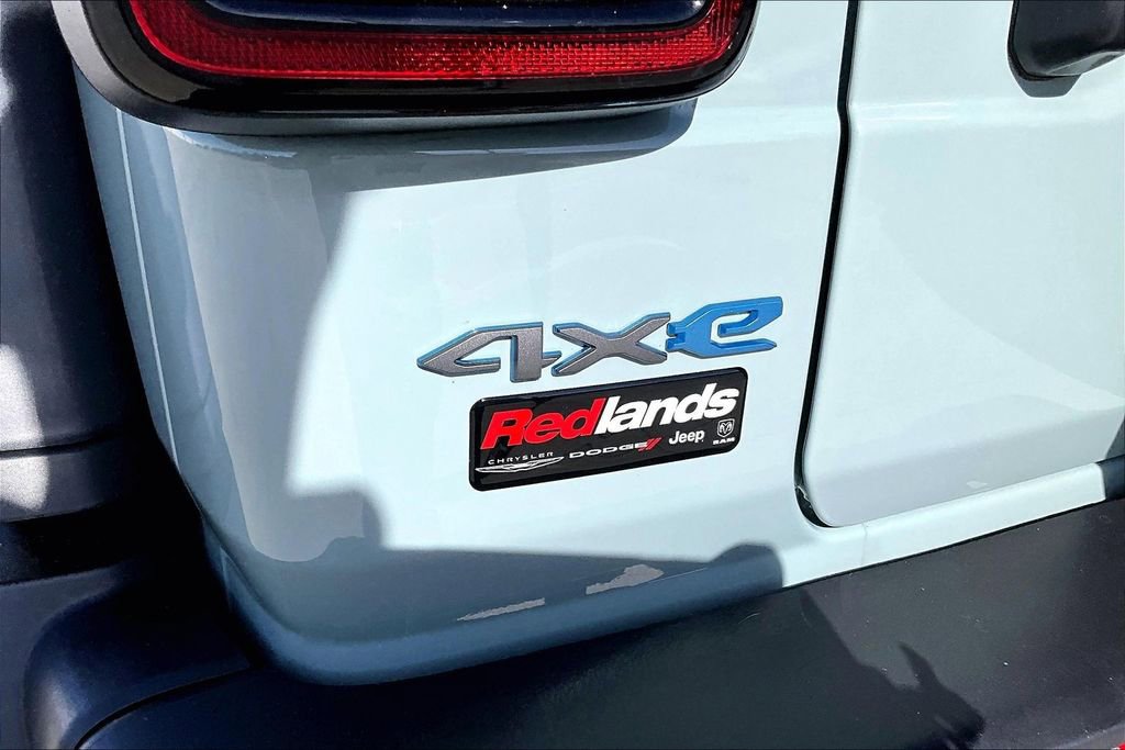 Used 2024 Jeep Wrangler Willys 4xe image 23