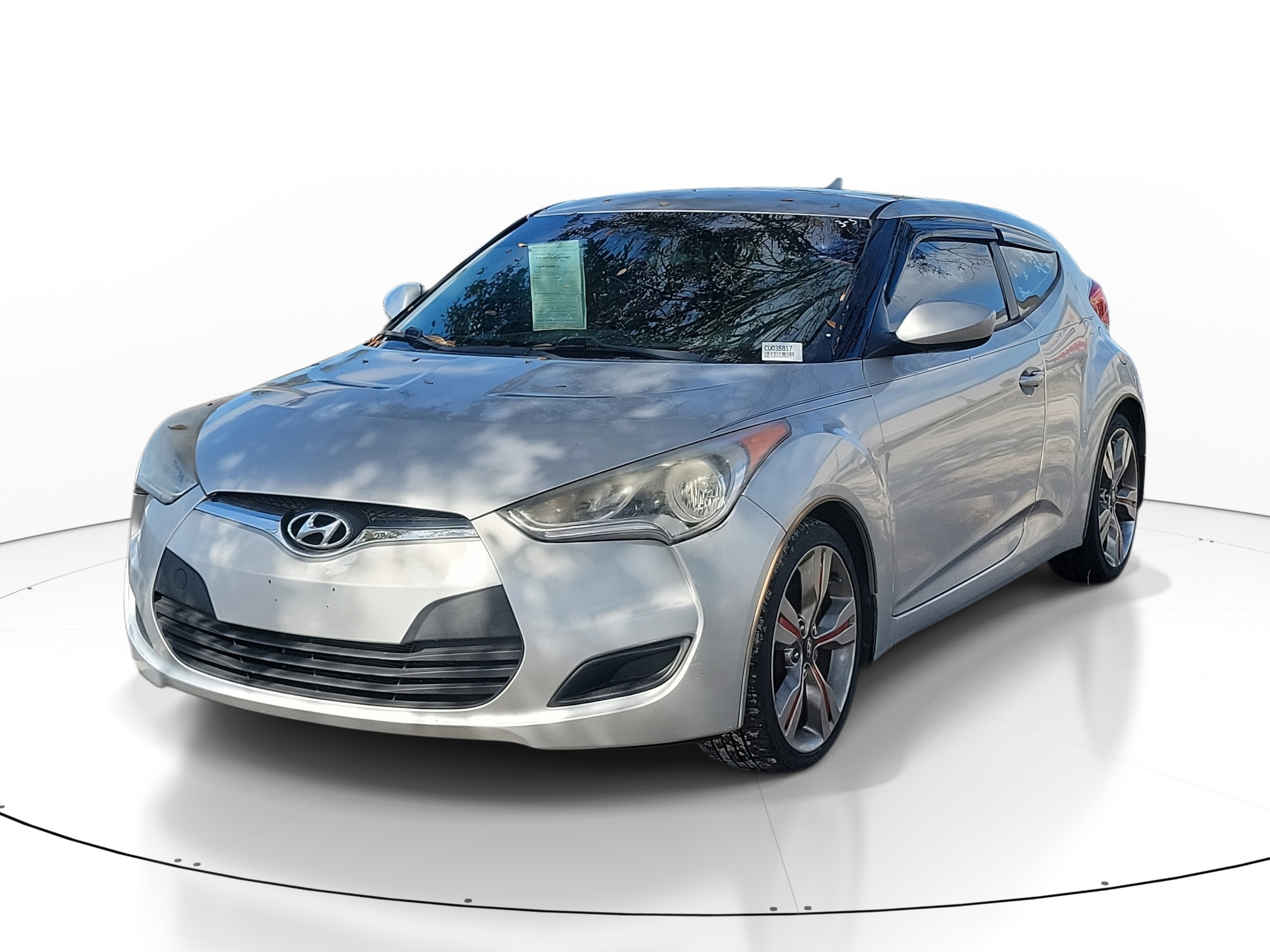 Used 2012 Hyundai Veloster image 3