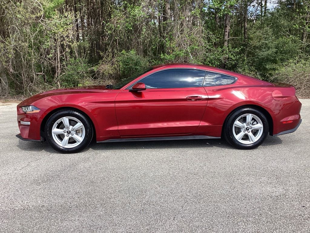 Used 2019 Ford Mustang Coupe image 6