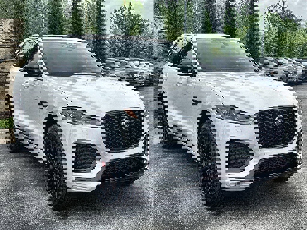 New 2026 Jaguar F-PACE R-Dynamic S image 7