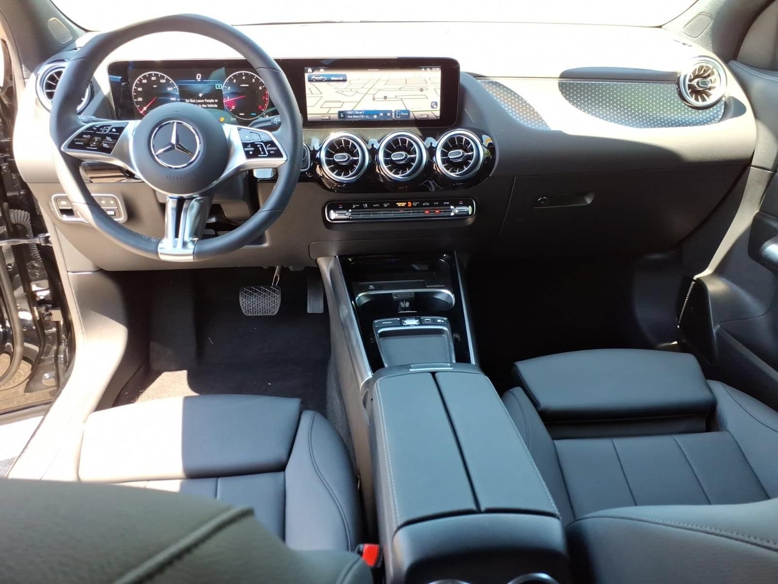 Certified 2025 Mercedes-Benz GLA 250 4MATIC image 13