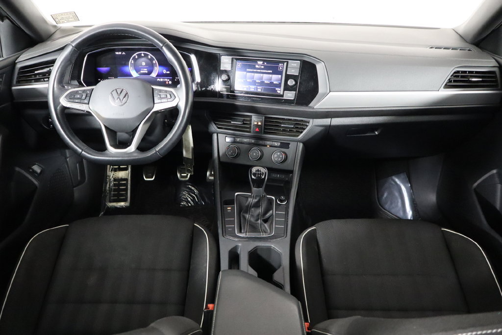 Used 2024 Volkswagen Jetta Sport FWD image 13
