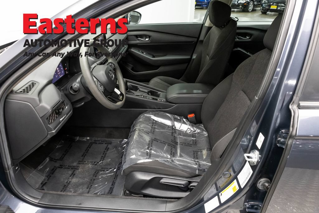 Used 2023 Honda Accord LX image 14