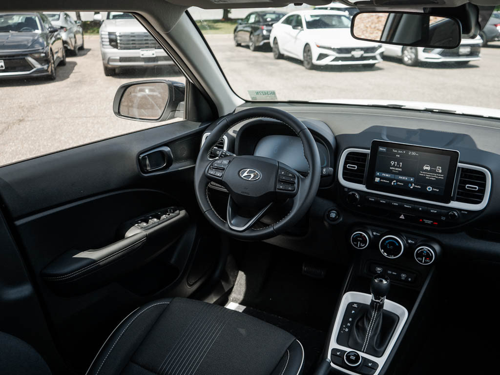 New 2026 Hyundai Venue SEL FWD image 13