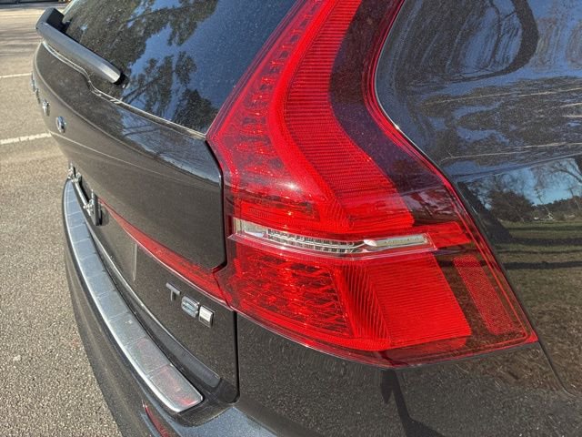 New 2025 Volvo XC60 T8 Plus w/ Protection Package Premier image 14