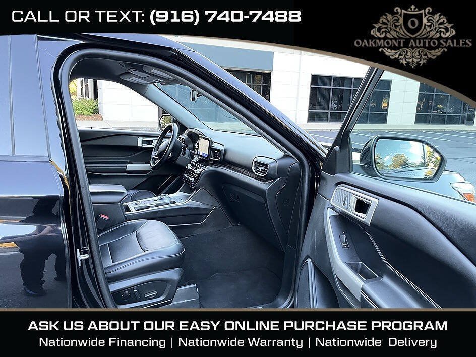 Used 2023 Ford Explorer Limited AWD/4WD image 10
