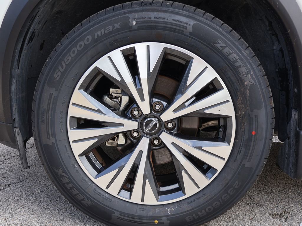 Used 2023 Nissan Rogue SV FWD image 19