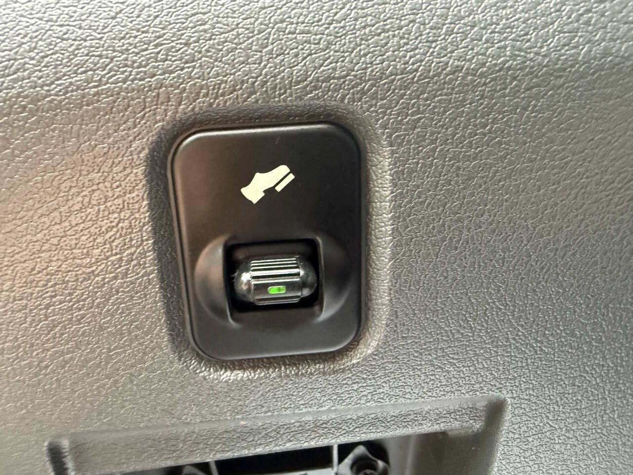 Used 2008 Dodge Ram 3500 Truck Laramie AWD/4WD image 24