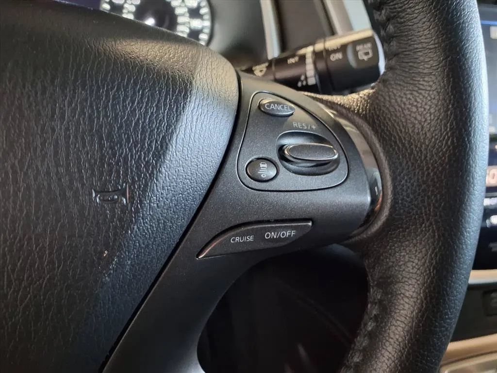 Used 2023 Nissan Murano SV AWD/4WD image 26