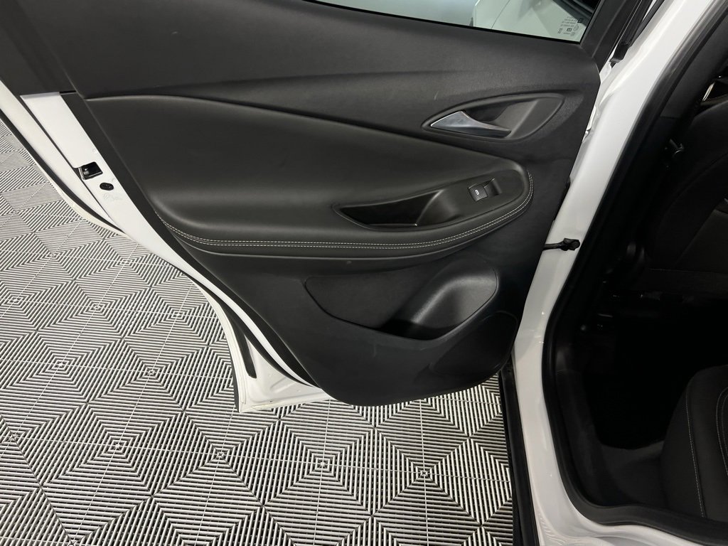 Used 2025 Buick Encore GX Preferred image 27