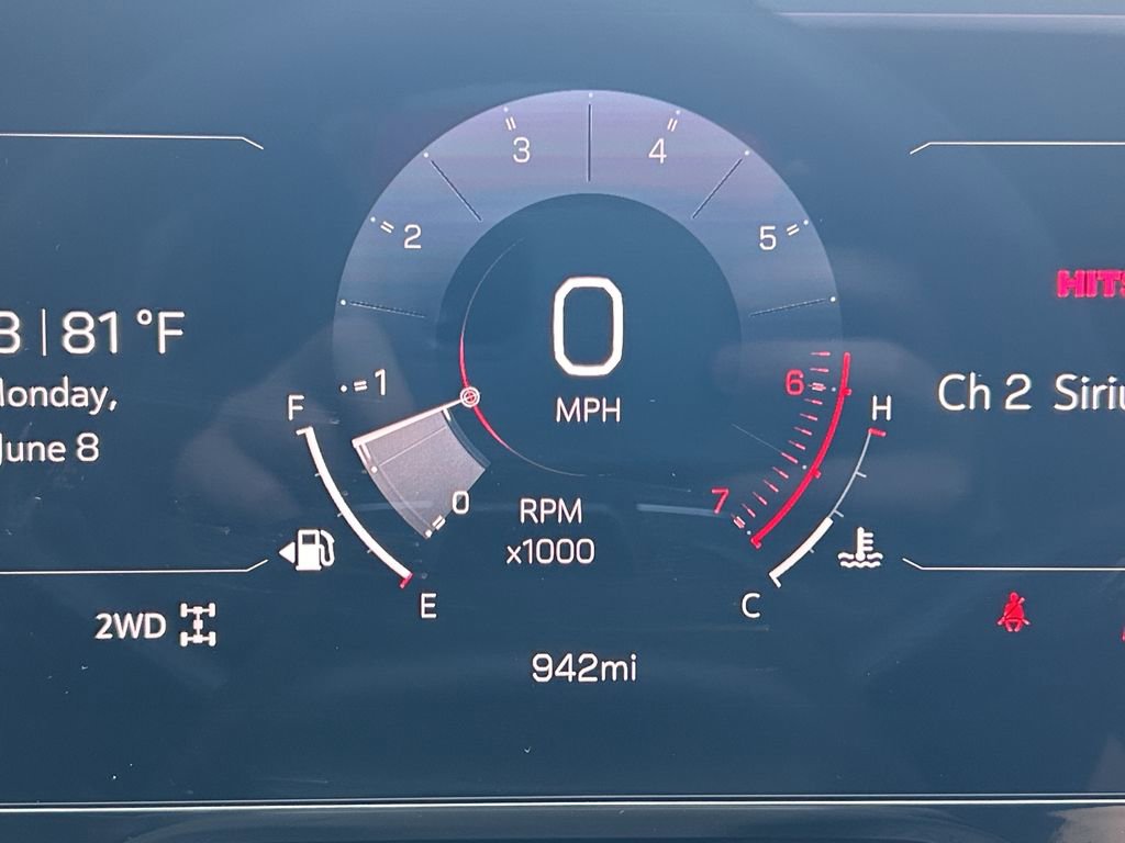 Used 2026 GMC Yukon Denali Ultimate AWD/4WD image 28