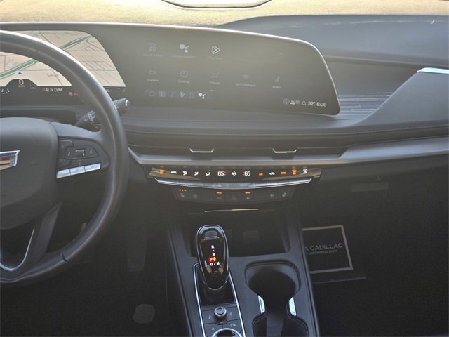 Used 2025 Cadillac XT4 Premium Luxury image 24